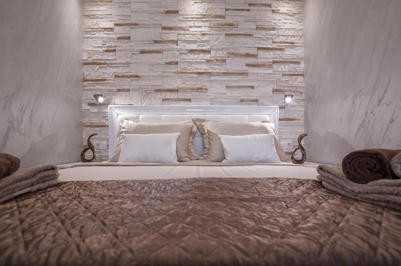 Luxury Boutique Studio Apartments Budva Bagian luar foto